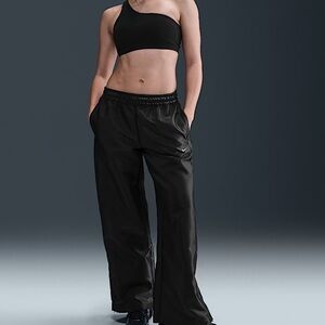 Nike Women's Windrunner Shine Pants